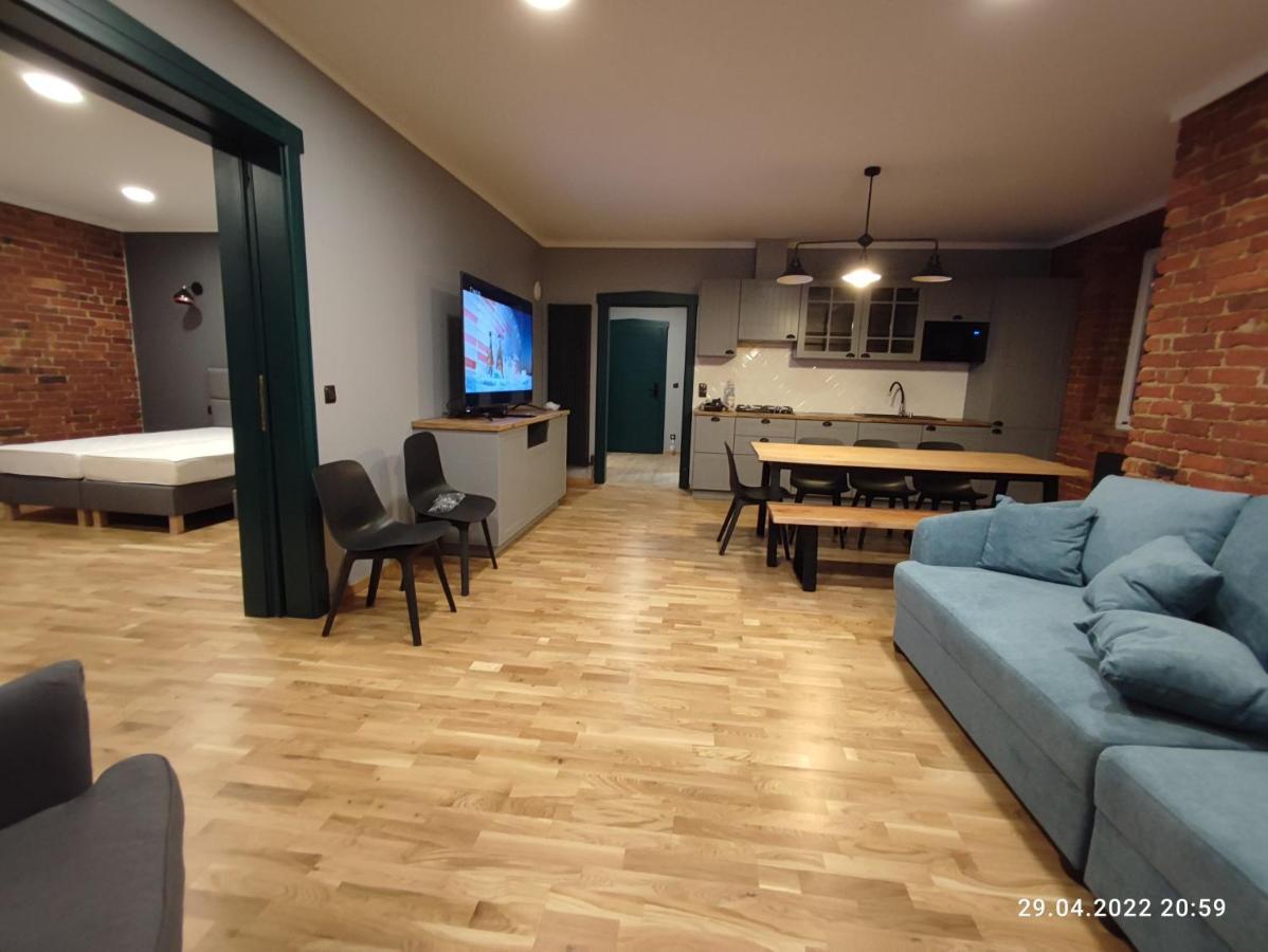 Izerska Weranda - Gorski Apartament 120M2 ชเวียราโดว์-สโดรยจ์ ภายนอก รูปภาพ