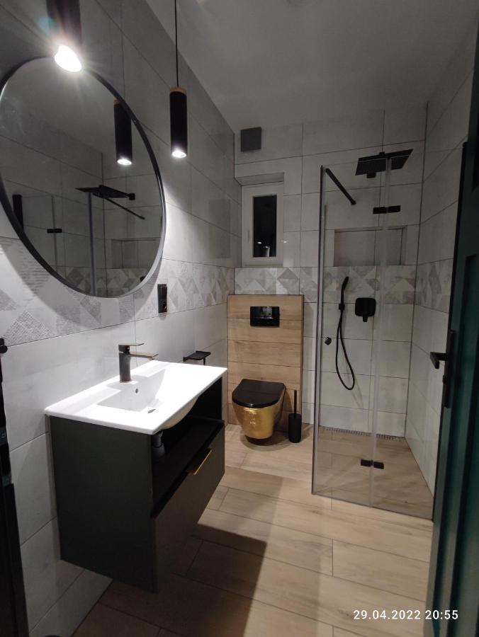 Izerska Weranda - Gorski Apartament 120M2 ชเวียราโดว์-สโดรยจ์ ภายนอก รูปภาพ