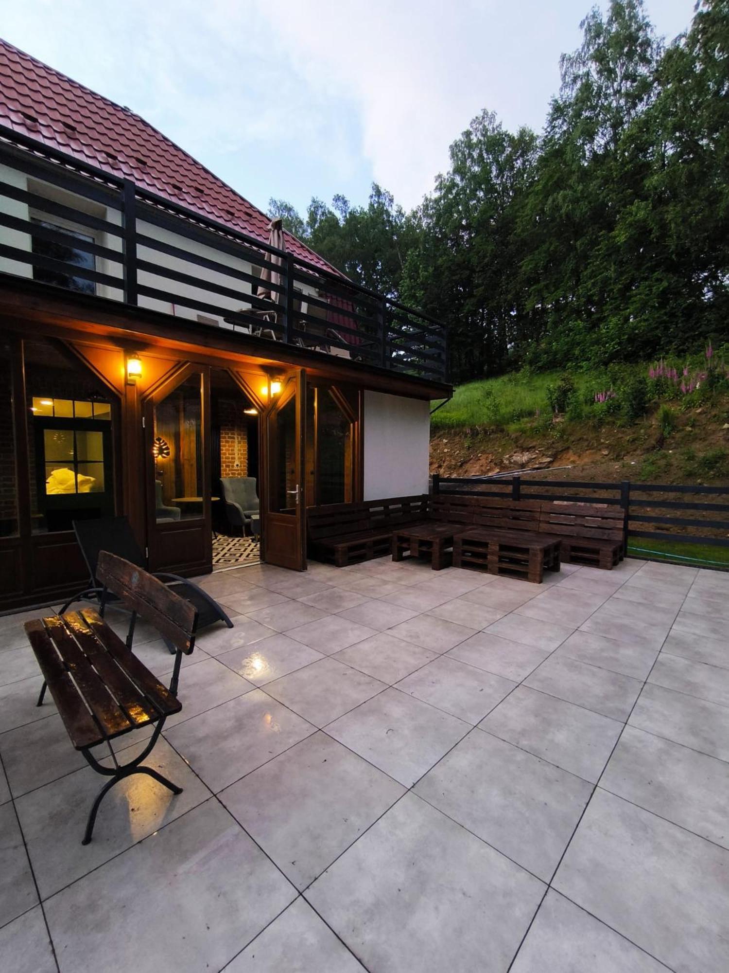 Izerska Weranda - Gorski Apartament 120M2 ชเวียราโดว์-สโดรยจ์ ภายนอก รูปภาพ